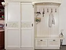 Белый шкаф из массива в стиле прованс Ш266
