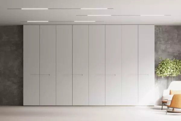 Шкаф из массива белый в стиле модерн Ш265