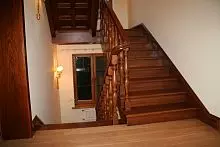 Деревянная лестница "Клин" Л036