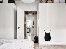 Распашной гардеробный шкаф в скандинавском стиле Г193
